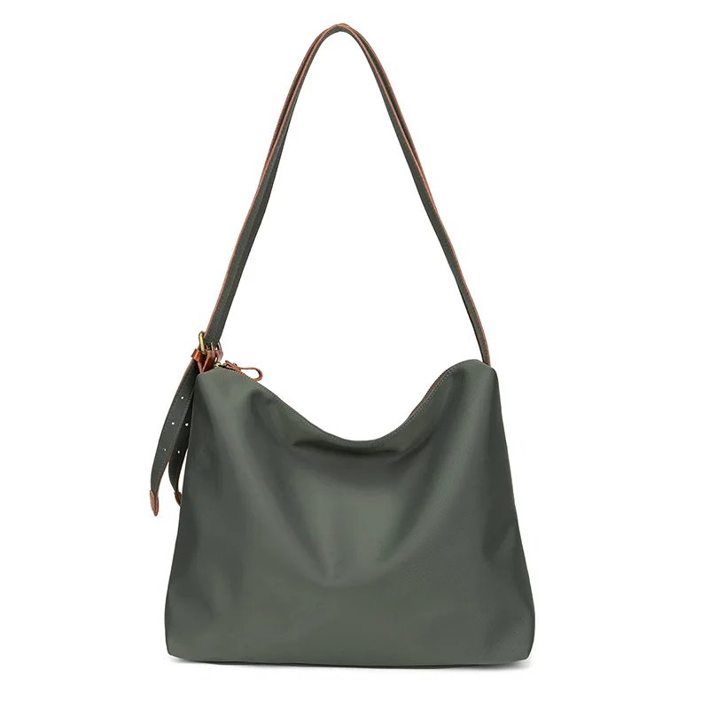

New ladies Joker nylon bag Oxford large capacity shoulder bag commuter bag