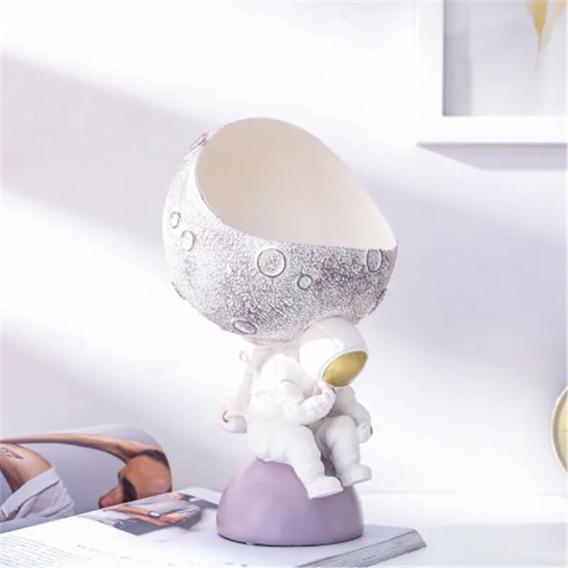 

Creative Astronaut Spaceman Desktop Storage Decoration Entryway Key Shoe Cabinet Coffee Table Children Bedroom Decor