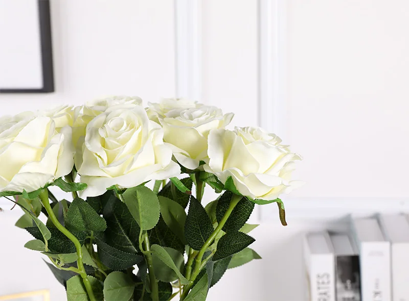 Erxiaobao Brand New Gradient Rose Artificial Flowers High Quality Fake Silk Wedding Flower for Home Living Room Decoration