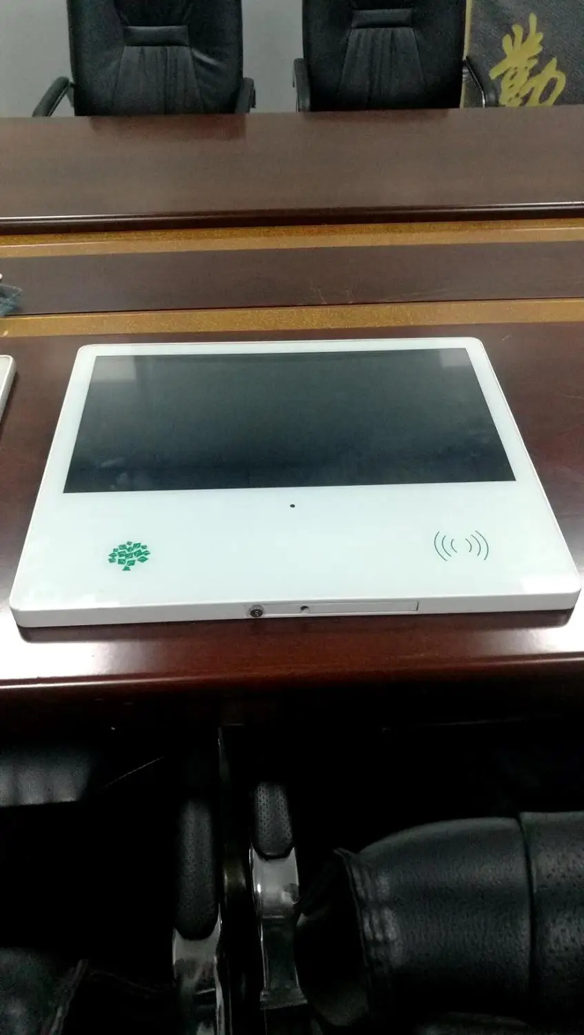 32 дюйма или 43 цифровой планшет ЖК-дисплей |