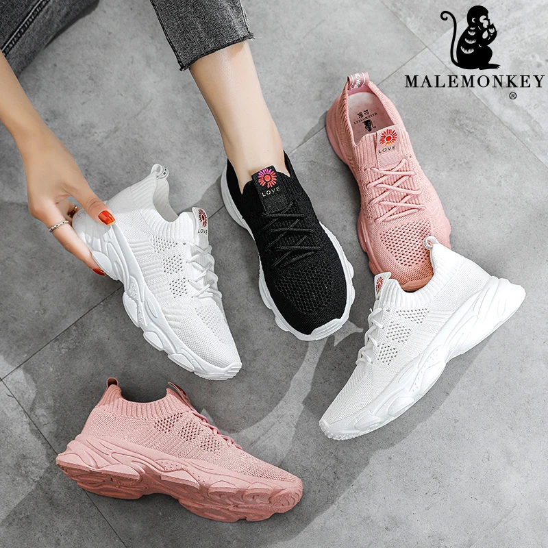 

Lightweight Fabric Upper Design Sports Shoes 2021 Spring Ladies Outdoor Comfortable Non-slip Wear-resistant Flat Shoes White