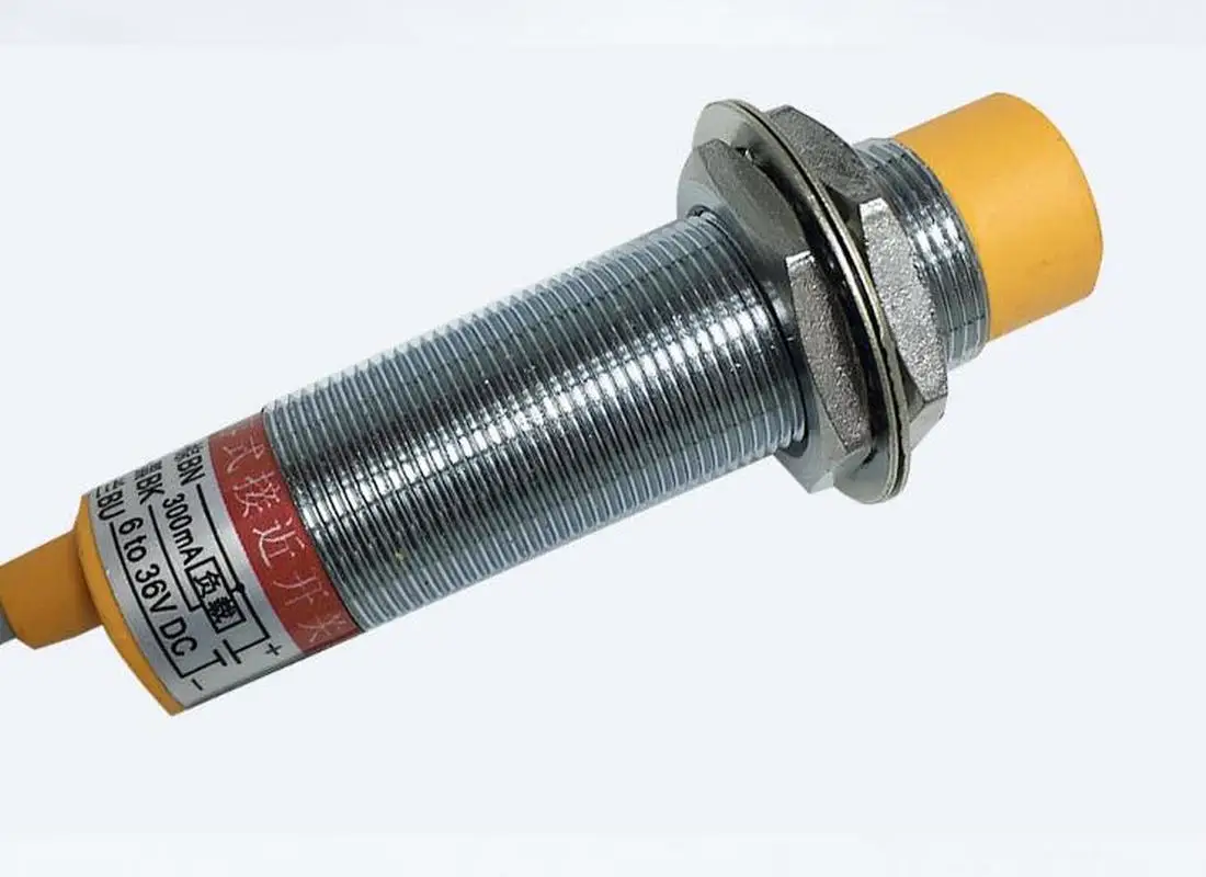 Датчик приближения LJC18A3-B-Z/AX емкостный датчик npn DC три провода нормально закрытый