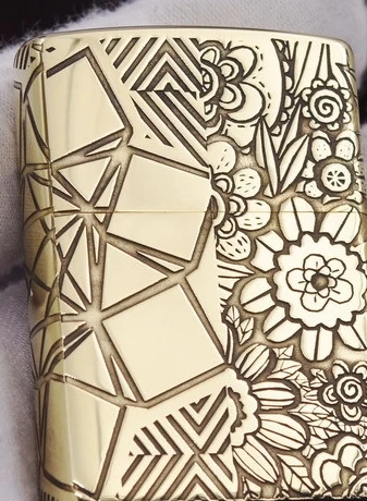 

ZHY brass four carved Tiger King lighter