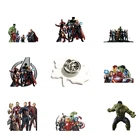 Брошь из акриловой смолы с героями мультфильма мстители