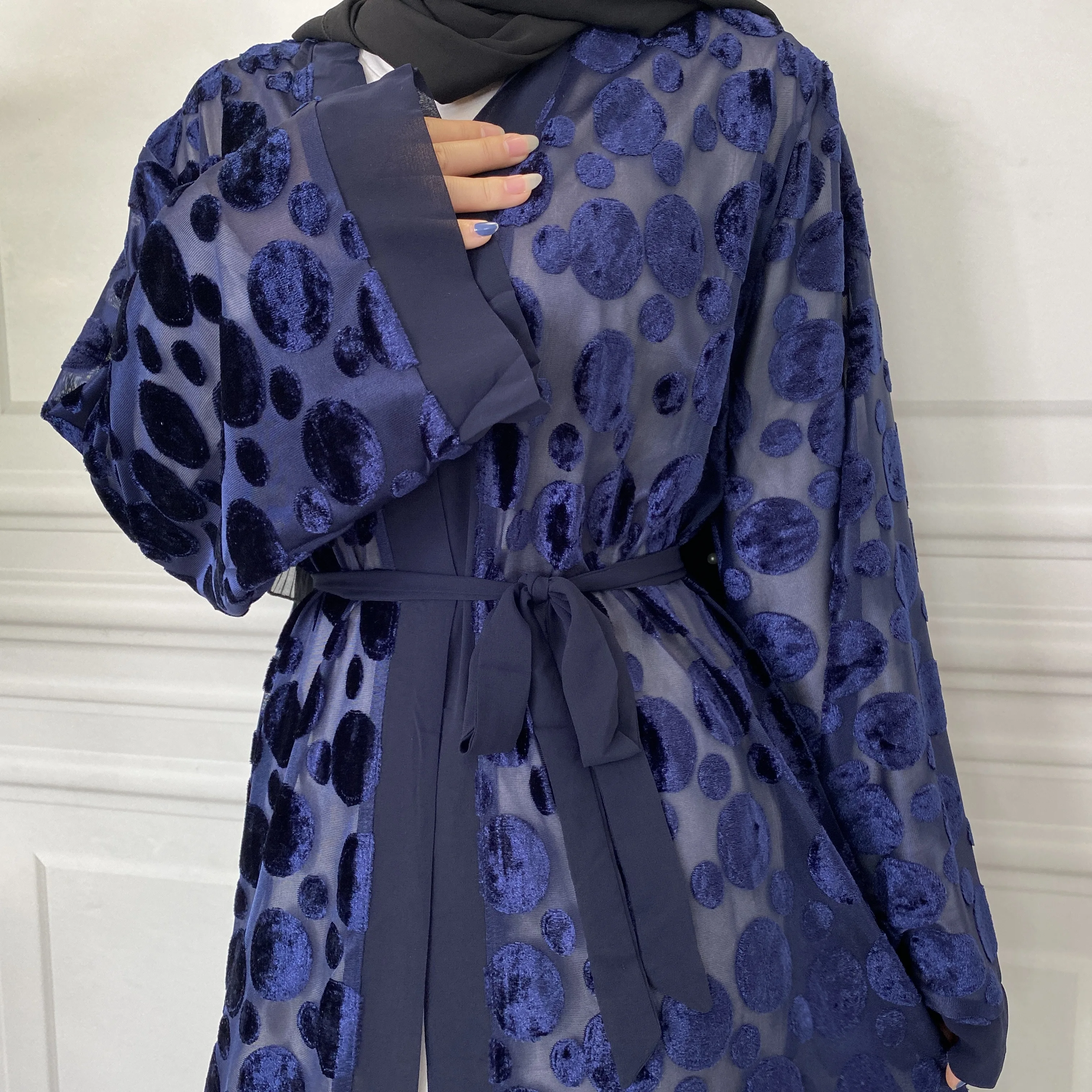 

Latest Abaya For Woment Islamic High Quality Beautiful Ladies Modest Fashion Abaya Dubai Middle East Abaya Kimono Robe For Eid