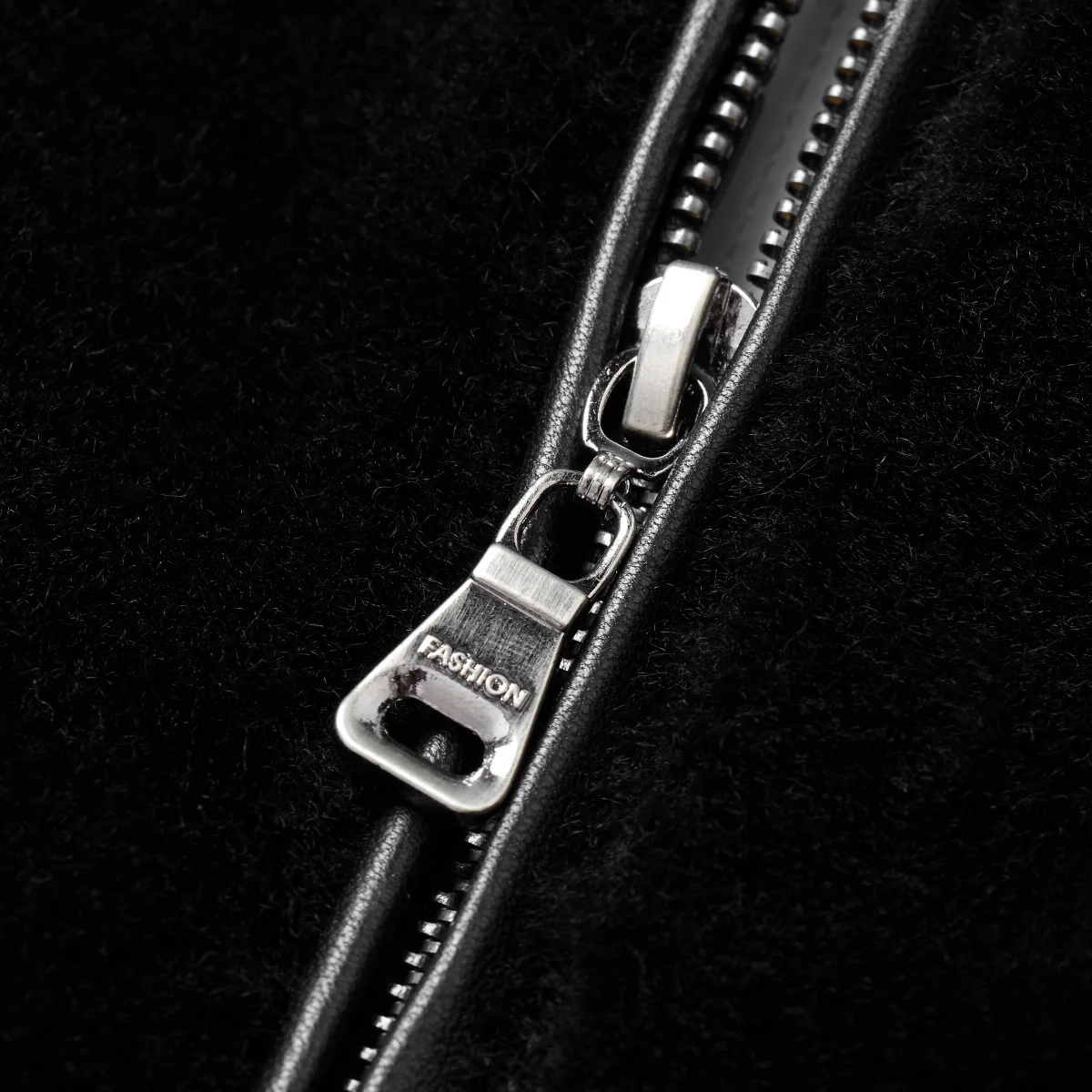 Натуральном овечьем меху на Зимняя куртка Для мужчин енота меховой воротник 100%