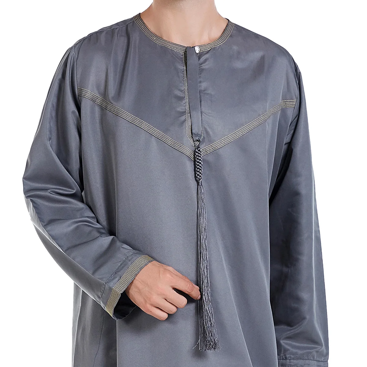 2021 New Muslim Men Jubba Thobe With Pendant Long Sleeve Round Neck Fashion Casual Robes Islamic Arabic Kaftan Male Abaya S-XXXL