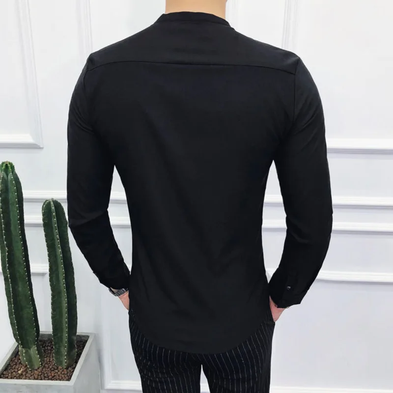 Женская плиссированная рубашка однотонная приталенная с длинным рукавом