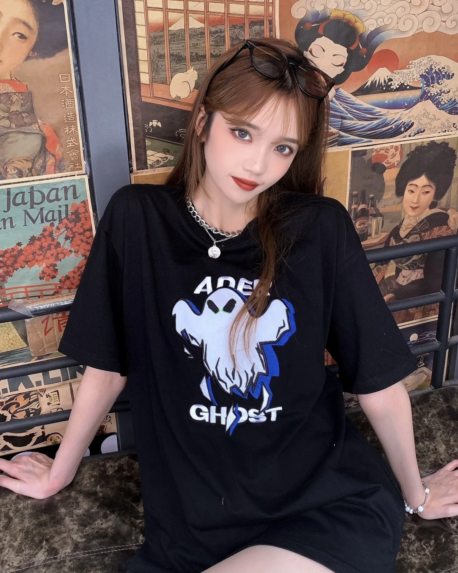 

Korean Fashion Brand Spring New Ghost Embroidery Kid Loose Short Sleeve T-shirt Men and Women Same Style oversized t shirt