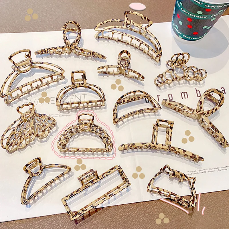 

Classic Metal Temperament Lady's Back Head Grab Clip Wild Personality Geometric Hollow Hair Grab Hair Clip Hair Accessories