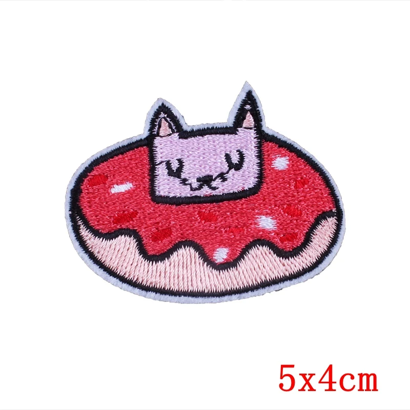 Нашивки из мультфильма вышитые нашивки для одежды железные на одежде в полоску DIY