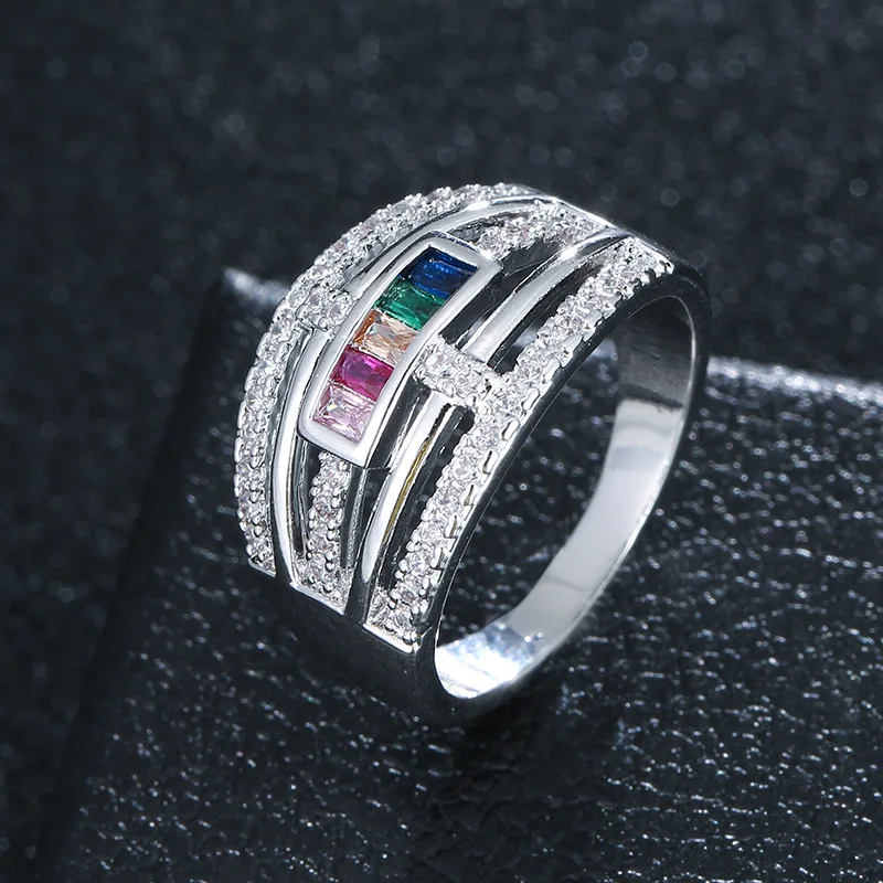 Женское кольцо Европейский 2019 Новое поступление Горячая продажа Радужное cz