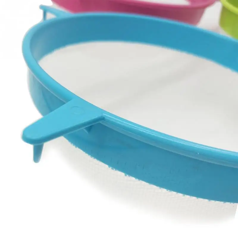 

4Pcs/Set Strainer Sieve Multi-Purpose Strainer Wire Fine Mesh Colander Set Flour Sifter With Plastic Handle Kitchen Cooking Tool
