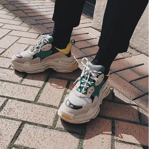 Кроссовки KAEVE мужские на шнуровке повседневная обувь для тренировок плоская