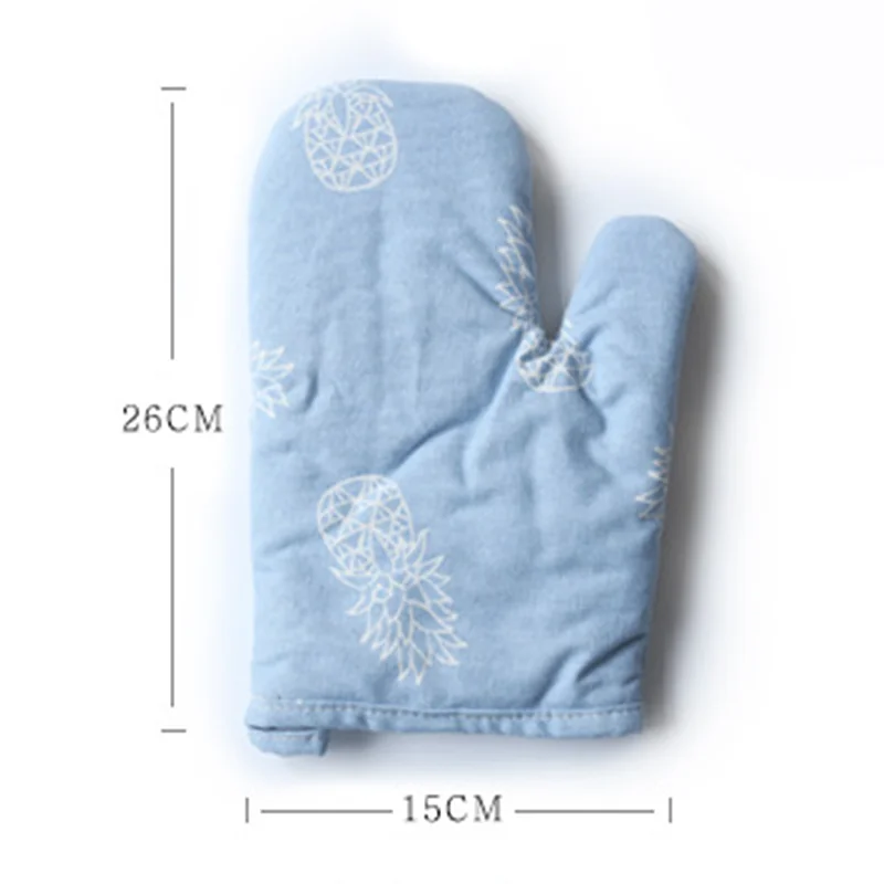 

New anti scald and heat insulation gloves Japanese simple household microwave oven baking oven anti high temperature gloves