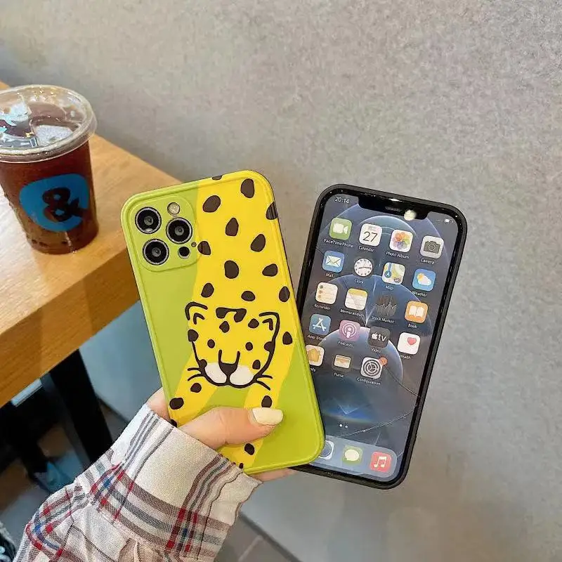 

2021 Luxury 3D Leopard Phone Case For iphone 11 12 Pro Max Mini 7 8 Plus X XS XR Soft Silicone Cover Case With Leopard Holder