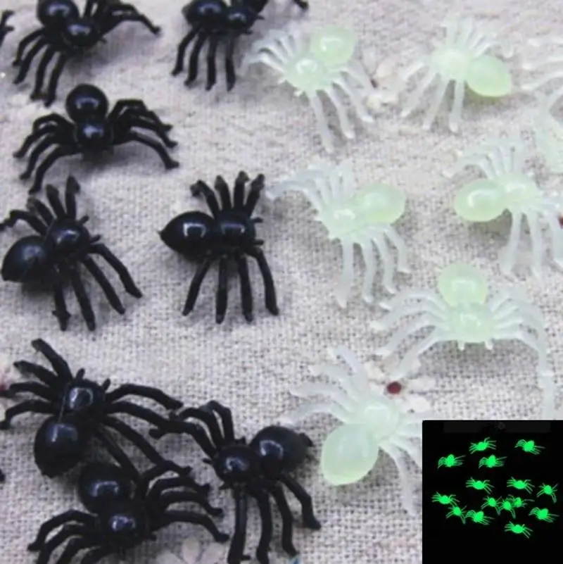 100 шт./лот Хэллоуин мини пластиковый черный светящийся паук Шутка игрушки на день