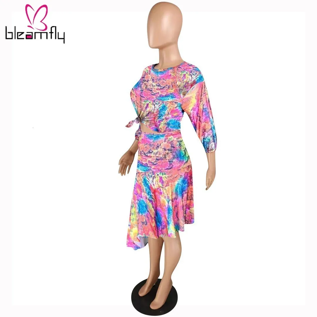 Женский осенний костюм с принтом Галактики длинным рукавом и круглым вырезом топ