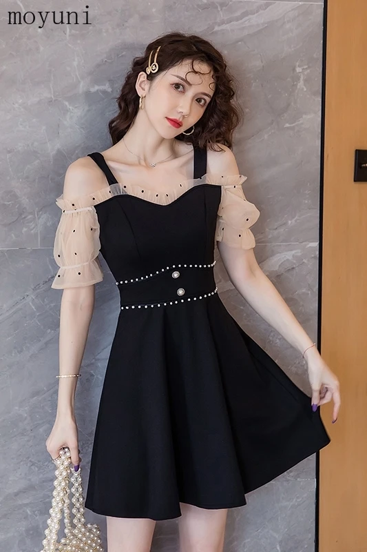 

2021 Spring and Summer New French Style Temperament Waist-Controlled Slimming Straps Tulle Short Young Black Dress for Women