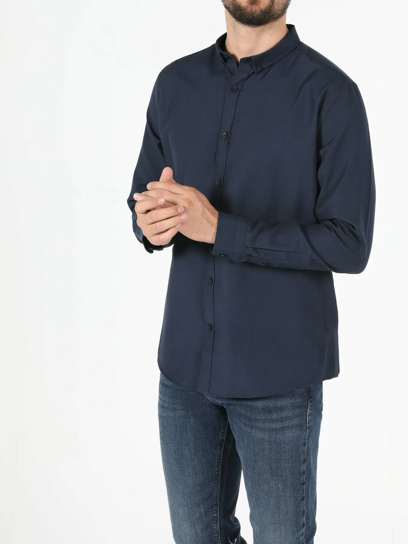 

Men Long Sleeve Shirt CL1052249