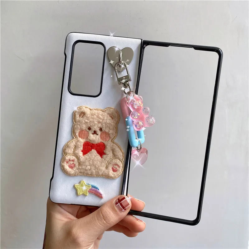 

For Huawei Mate X2 Embroidered Bear Border Protective Cover Cute Folding Screen Mobile Phone Case for Mate X2 5G Huawei Bumper