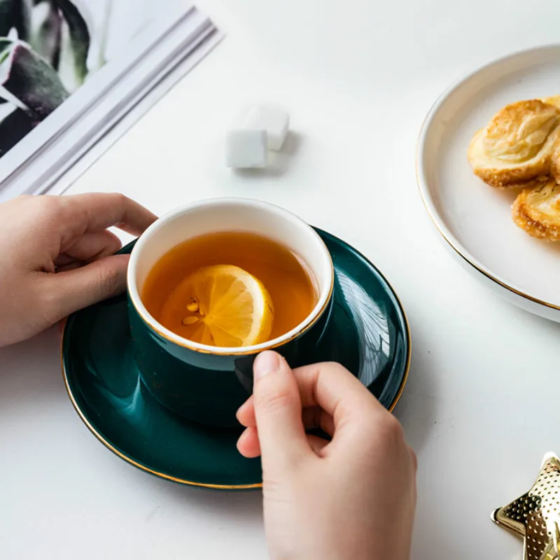 Нордическая Современная розовая керамическая кофейная чашка с ложкой розовые