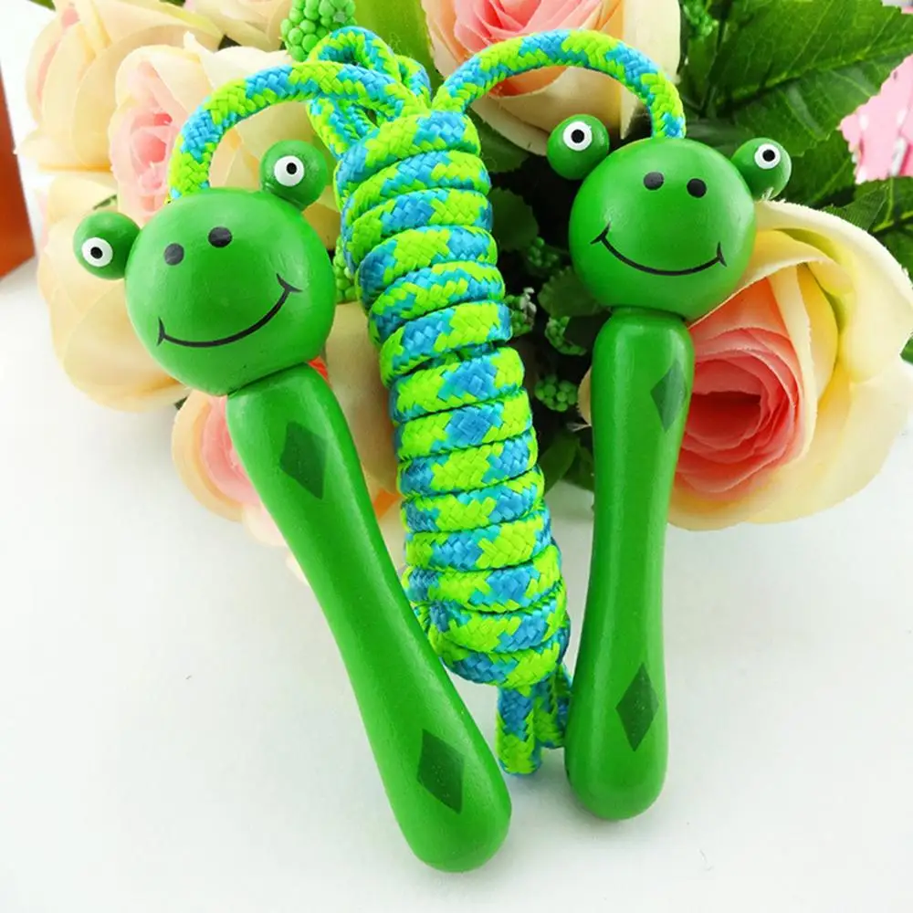 

Skipping Rope with Wooden Handles Braided Tangle-Free Cable, 6.6ft Skipping Rope for Fun and Fitness