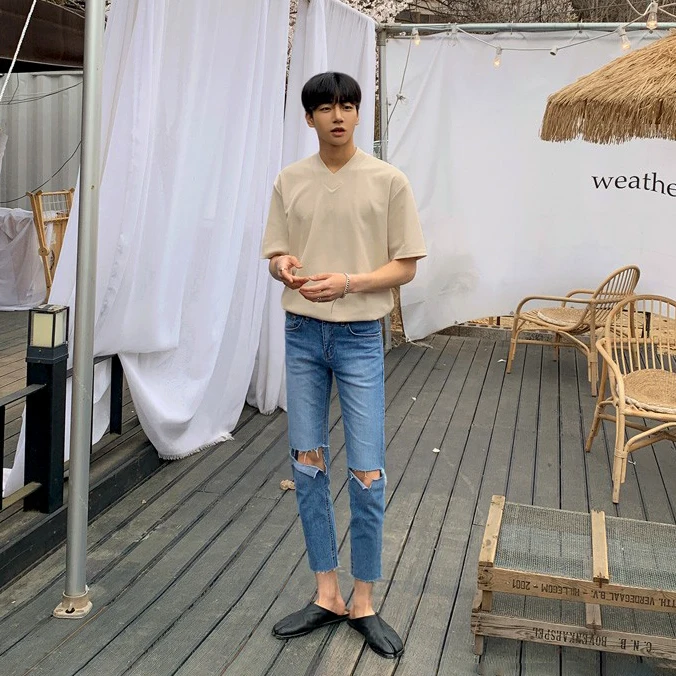 Однотонная футболка с V-образным вырезом мужские летние свободные половинчатые