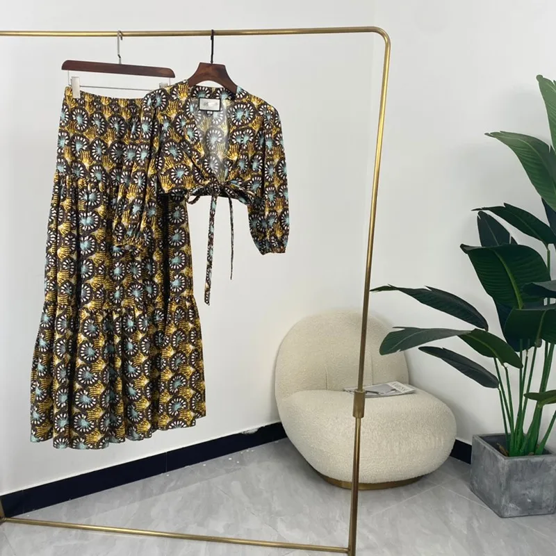 

2 Piece Set Women 2021 Autumn Floral Print Long Sleeve Crop Tops Blouses And High Waist Skirts