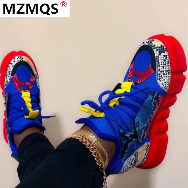 Женские кроссовки на платформе разноцветные плоской подошве повседневная обувь