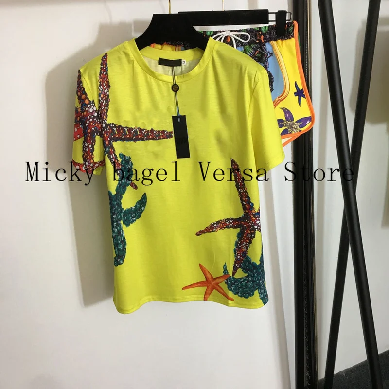 

2021 luxury brand starfish letter printing fashion women's Casual Short Sleeve T-Shirt + high waist shell shorts two piece set