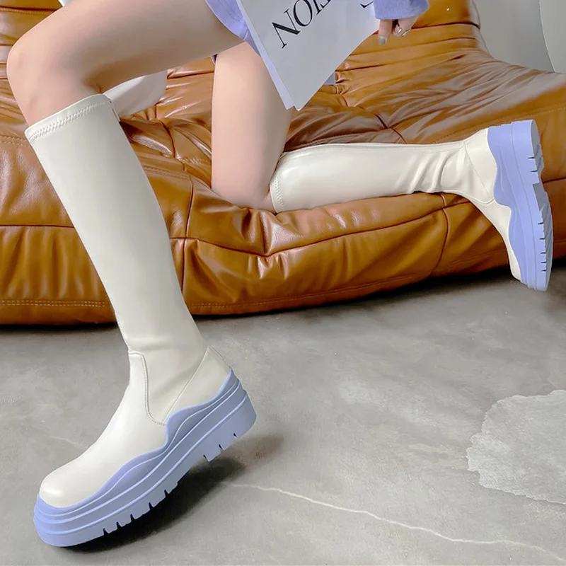 

Женские сапоги на толстой подошве 2021, зимние мотоциклетные сапоги на молнии и среднем каблуке, женские сапоги в стиле панк из искусственной ...