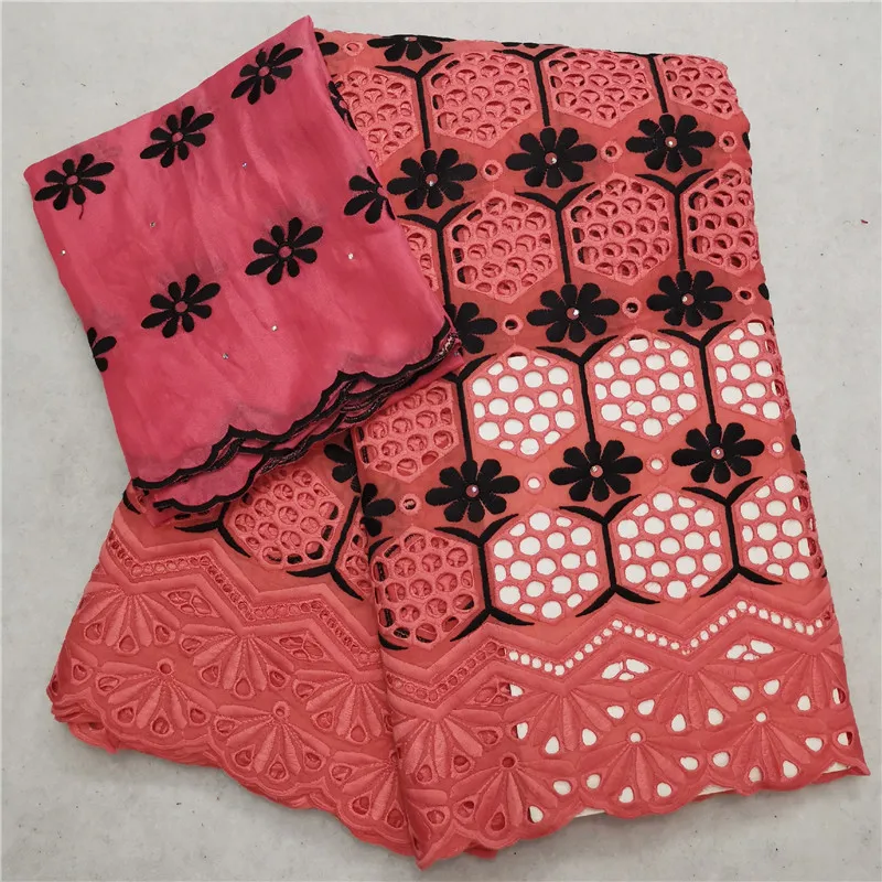 

2019 Latest African Swiss Voile Lace Fabric High Quality Bazin riche Getzner Lace Embroidered cotton lace 5+2 yards HLC29