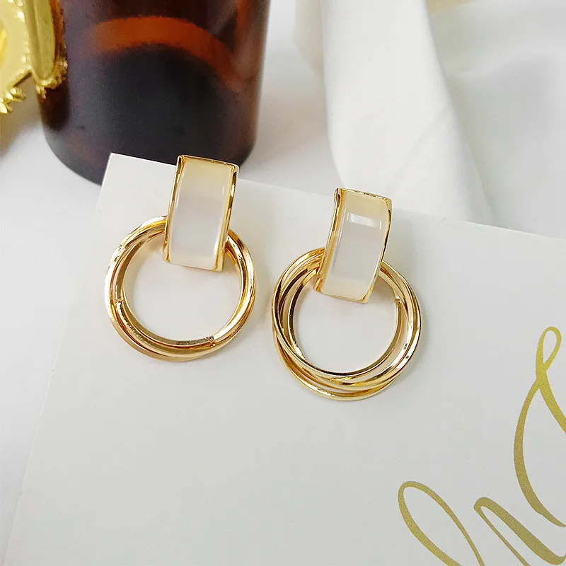 

Bacolod Gold Color Big Round Dangle Earrings for Women 2020 New Arrival Geometric Party Birthday Jewelry Beauty Drop Earring