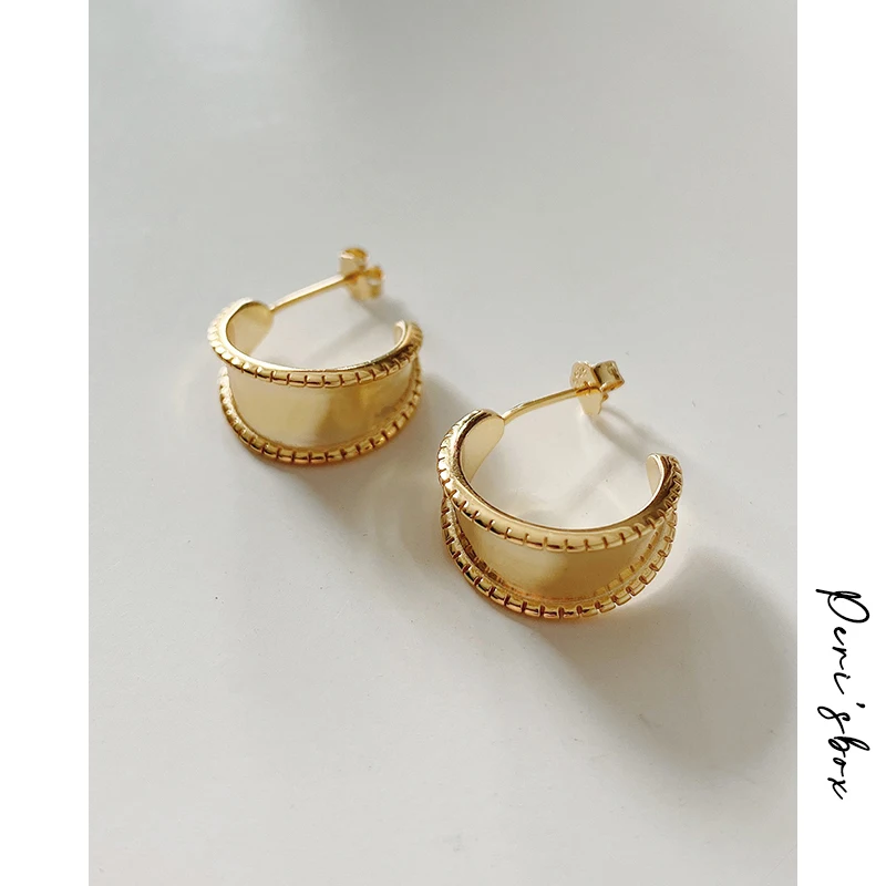

Peri'sBox C Shape Curled Wide Hoop Earrings Zigzag Geometric Earrings for Women 925 Sterling Silver French Minimalist Earrings