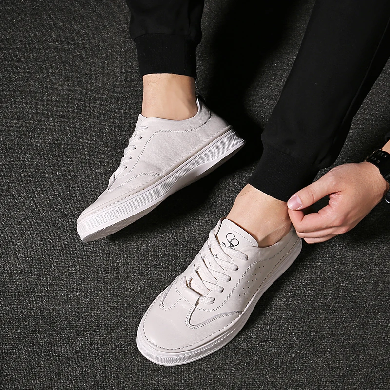 

genuine Leather Men Casual Shoes outdoor spring Autumn Fashion Sneakers Footwear Soft Male Flats White Mens Shoes Man Designer