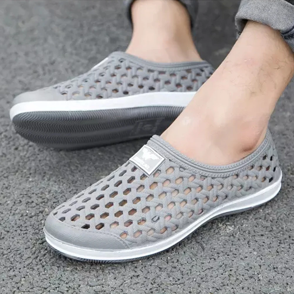 

Men's shoes portable ripped shoes Non-slip solid color sandals casual slippers outdoor shoes