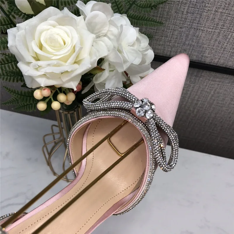 

Luxury Silk Crystal Butterfly-knot Sandals Women Genuine Leather Pointed toe High Heels Pumps Women Shoes Party Wedding Shoes