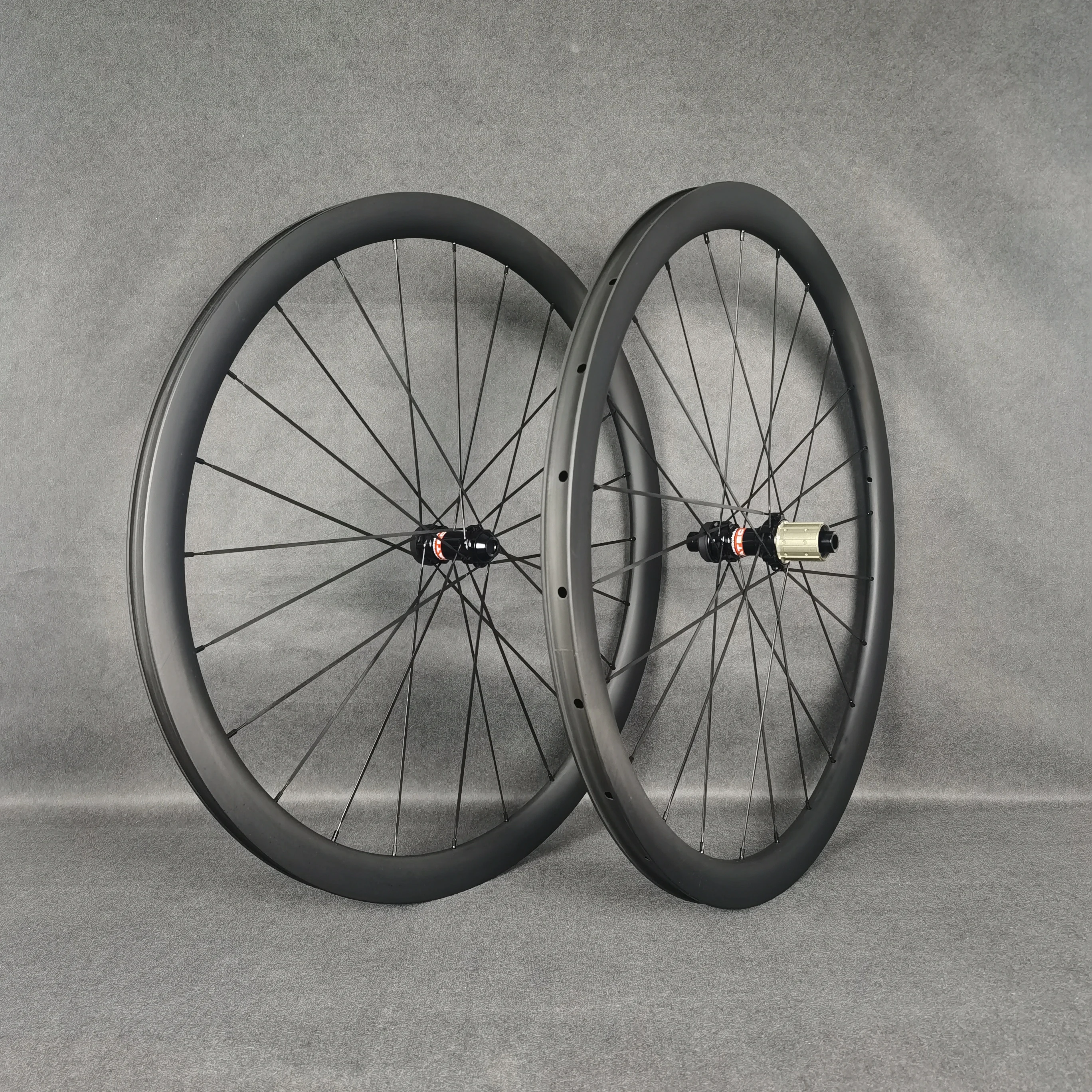 700C дорога дисковый тормоз колеса углерода 38 мм Глубина 23/25 ширина велосипеда