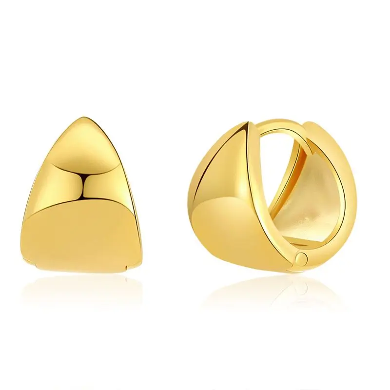 

European and American Short Ladies Earrings Copper Plated 18K Wild Cold Wind Earrings Triangle Thick Geometric Earrings