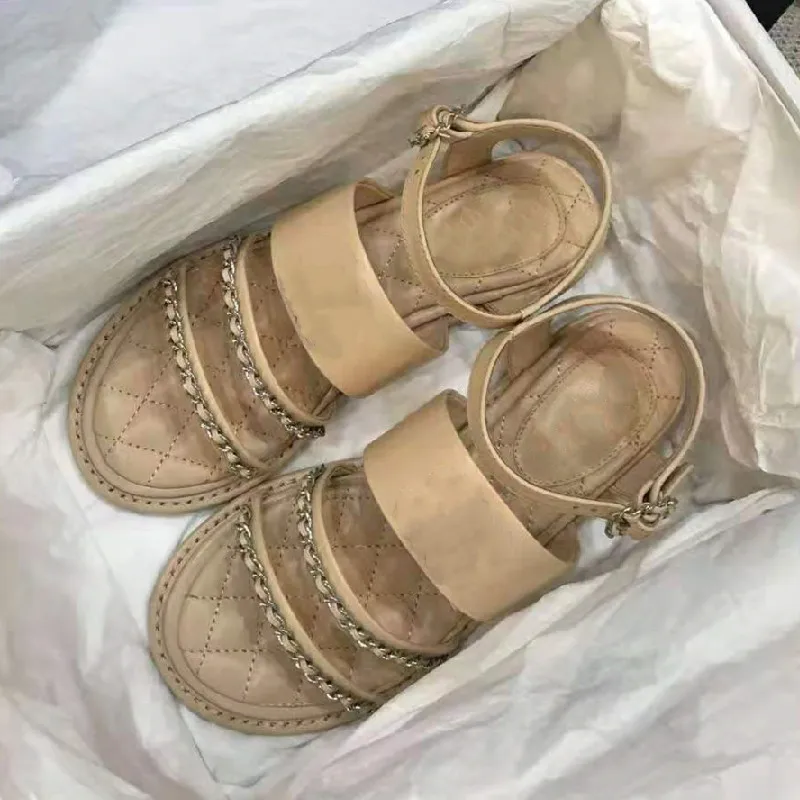 

2020 Spring/summer New Metal Chain Handmade Women Sandals Luxury Brand Designer Women Shoes Genuine Leather Sandals Female 2021