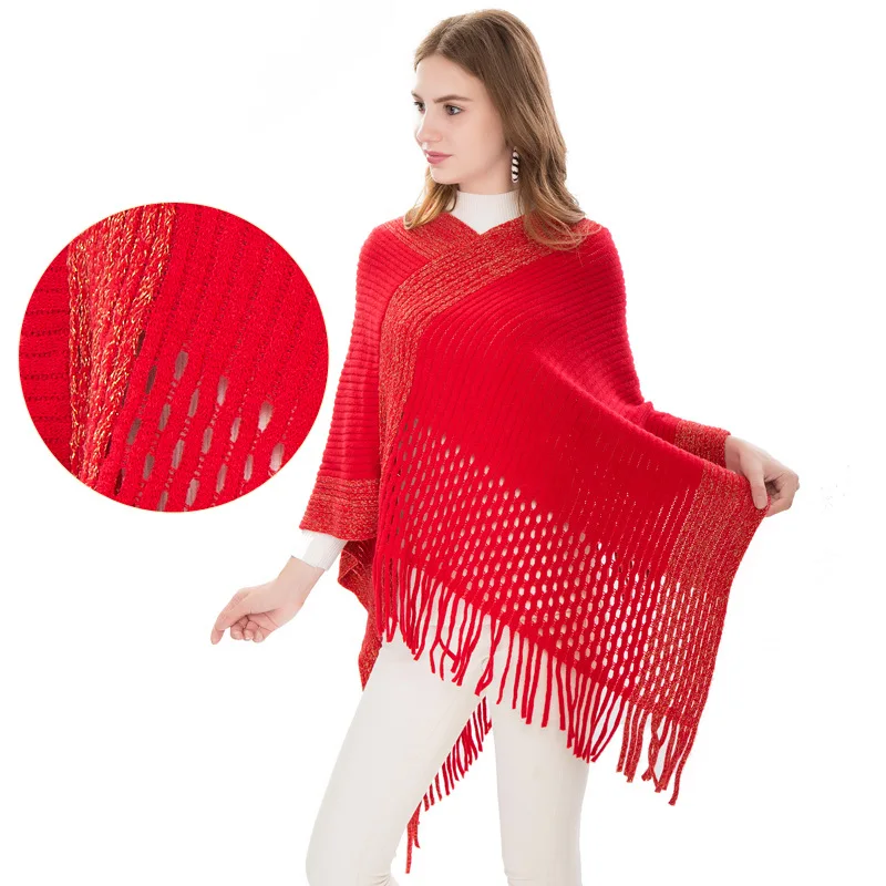 Рисунок 3 - Зимний теплый свитер большого размера с вырезами