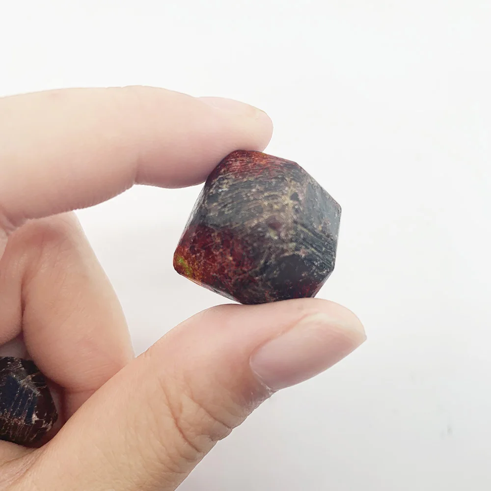 Натуральный Красный Гранат кварцевый кристалл камень для заживления энергии сад