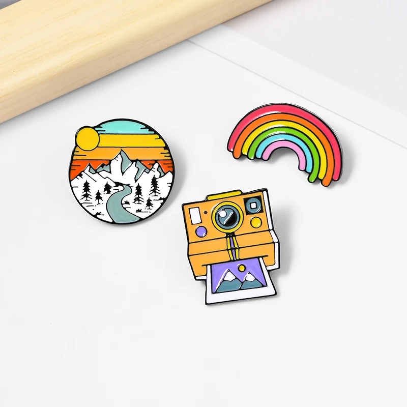 

Rainbow sunset Mountains retro polaroid camera film tape creative brooch cartoon pin pendant fixed clothes bag accessories badge