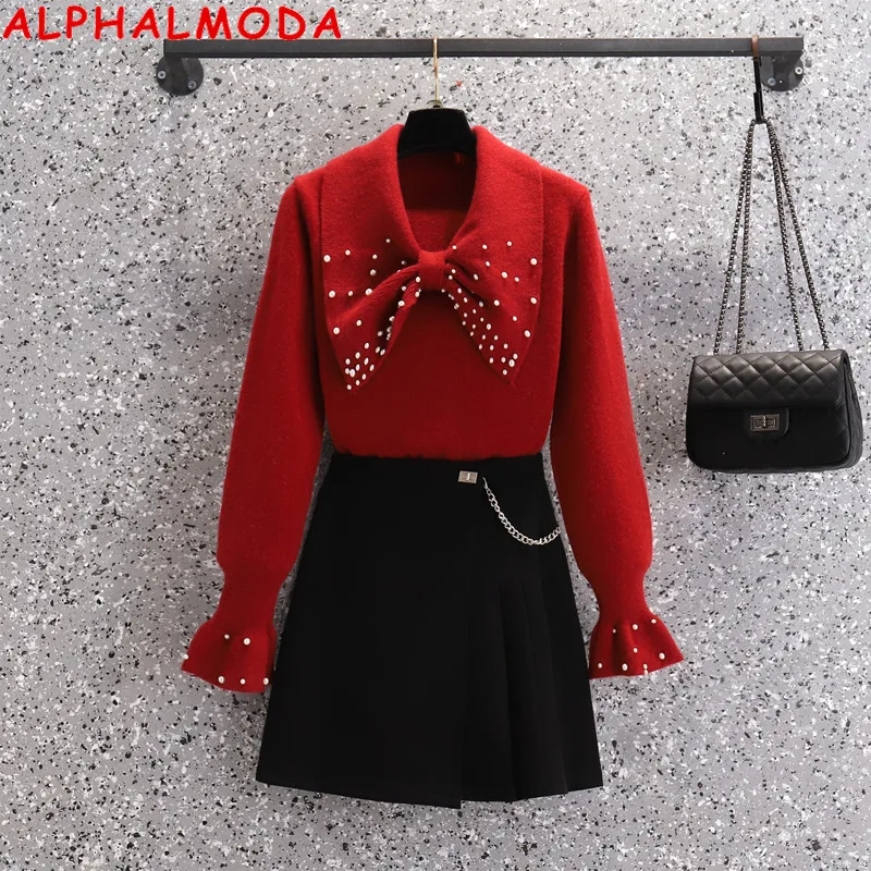 

Женский свитер с бантом ALPHALMODA, красный свитер с большими лацканами и бусинами, ассиметричная плиссированная юбка, костюм из 2 предметов на о...