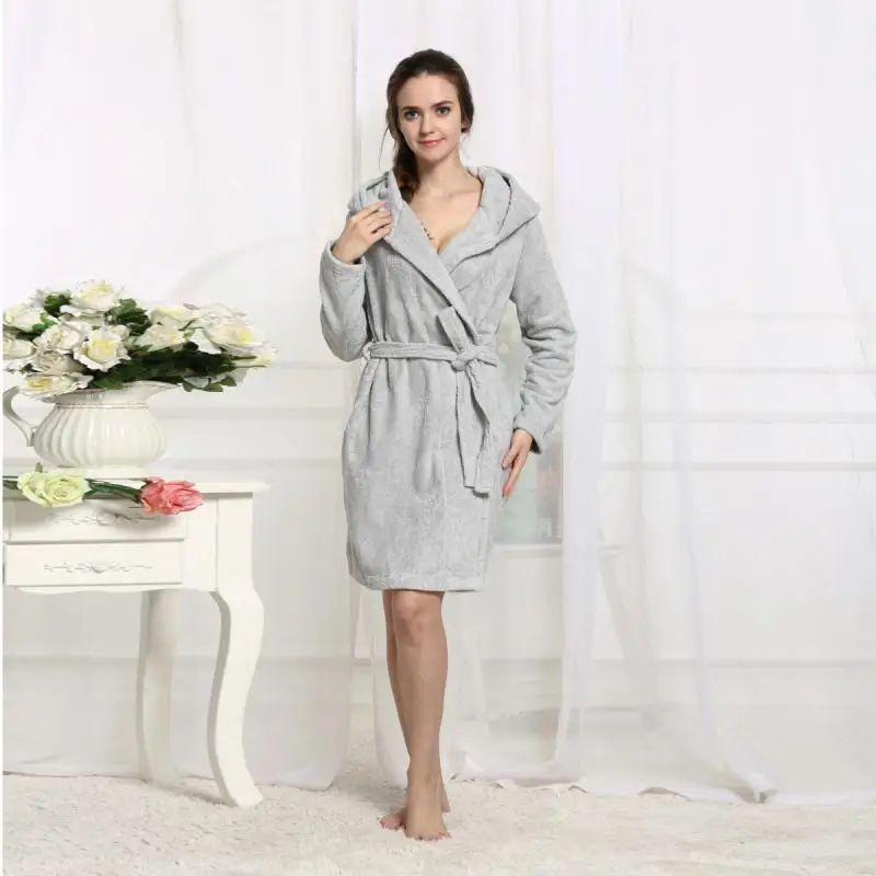 Женский фланелевый Халат модный Европейский зимний теплый с капюшоном Дамское