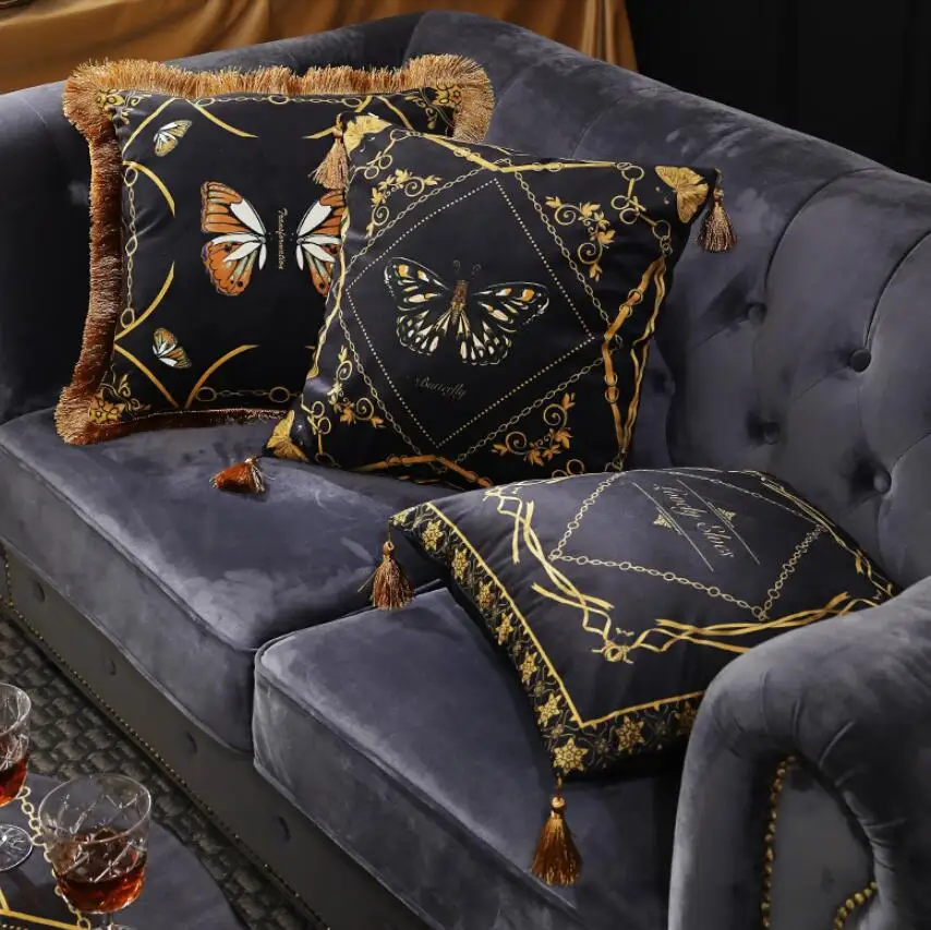 Бархатная подушка с кисточкой чехол декоративная наволочка художественная