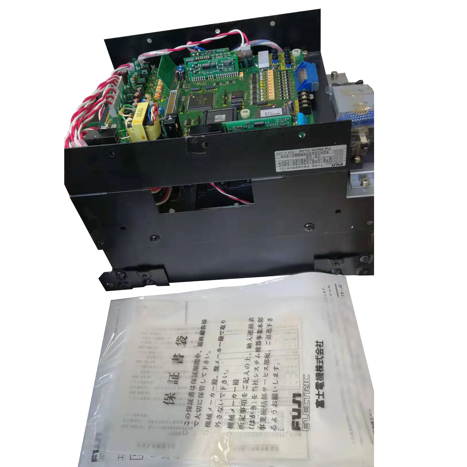 Новый оригинальный Серводвигатель FUJI FRN005M3 21 но маленький ржавый|Аксессуары для