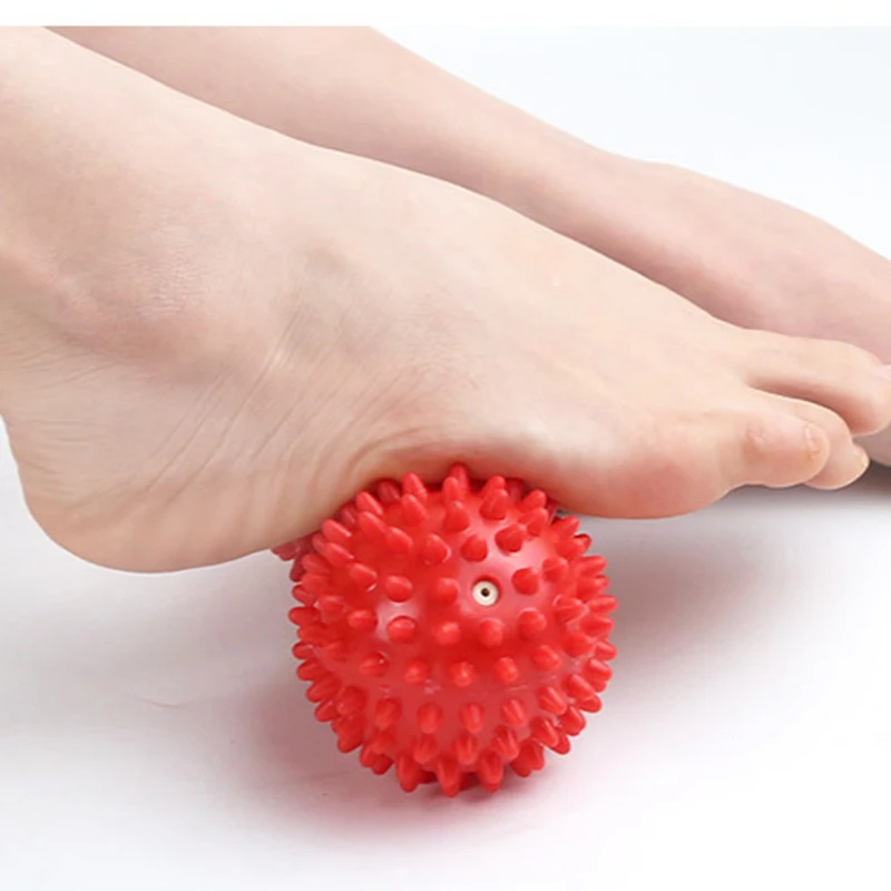 

PVC peanut massage ball fascia ball tip nail ball muscle relaxation yoga fitness mini hedgehog ball lifting ball