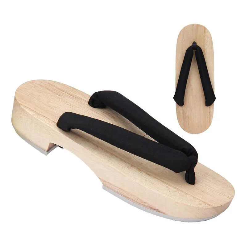 Косплей тапки Kamado Tanjirou в кимоно стиле из аниме "Demon Slayer: Kimetsu no Yaiba" с носками на два пальца для Хэллоуина.